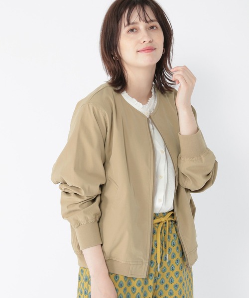 studio CLIP(スタディオクリップ)の「ノーカラーMA-1(MA-1・レディース・ベージュ/カーキ・FREE)」の1枚目の写真