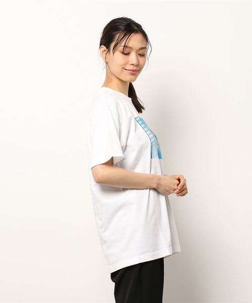 ACCOMMODE(アコモデ)の「E.T. フィルムアートTシャツ(Tシャツ/カットソー・レディース・A/B・FREE)」の7枚目の写真