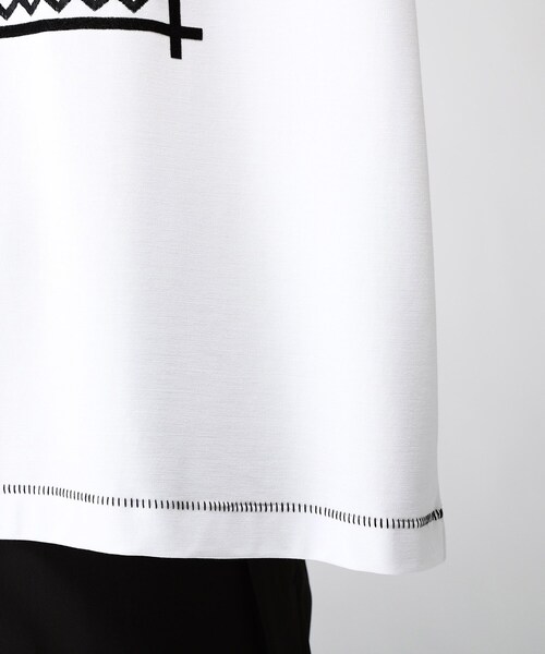 tk.TAKEO KIKUCHI（ティーケータケオキクチ）の「◆Flame gimmick Tシャツ（Tシャツ/カットソー・メンズ・ホワイト/ブラック・02/03）」の11枚目の写真