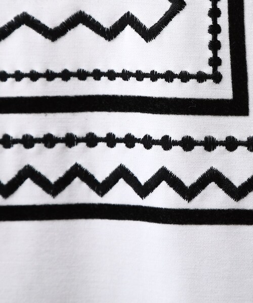 tk.TAKEO KIKUCHI（ティーケータケオキクチ）の「◆Flame gimmick Tシャツ（Tシャツ/カットソー・メンズ・ホワイト/ブラック・02/03）」の14枚目の写真