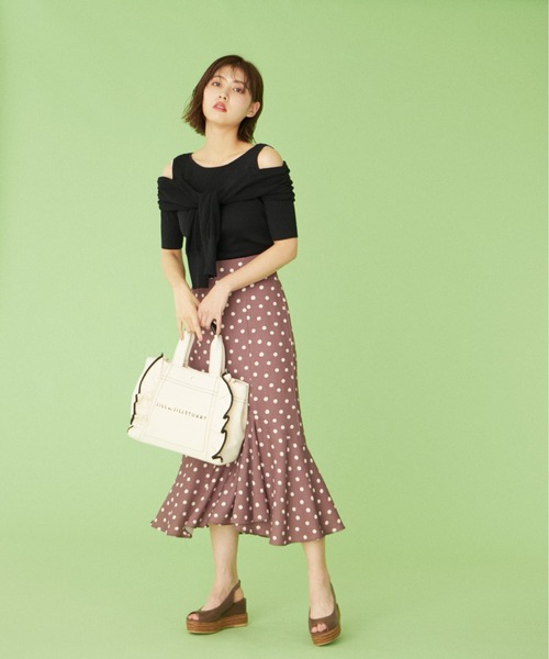 JILL by JILL STUART（ジルバイジルスチュアート）の「フリルトート（大）（トートバッグ・レディース・ホワイト/ブラック/モカ・FREE）」の7枚目の写真