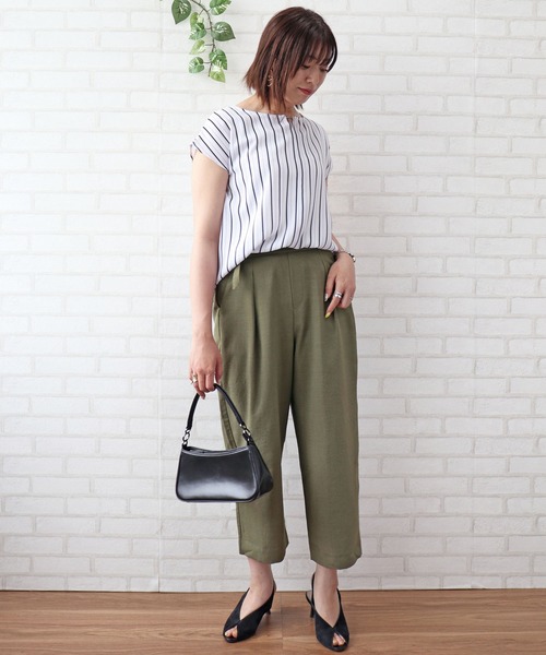BELLUNA PLUS(ベルーナ)の「麻調合繊ビンテージ素材ワイドパンツ 股下55cm(その他パンツ・レディース・カーキ/テラコッタ/ネイビー/サンドベージュ・SMALL/MEDIUM/LARGE/X-LARGE)」の7枚目の写真