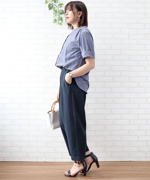 BELLUNA PLUS(ベルーナ)の「麻調合繊ビンテージ素材ワイドパンツ 股下55cm(その他パンツ・レディース・カーキ/テラコッタ/ネイビー/サンドベージュ・SMALL/MEDIUM/LARGE/X-LARGE)」の9枚目の写真