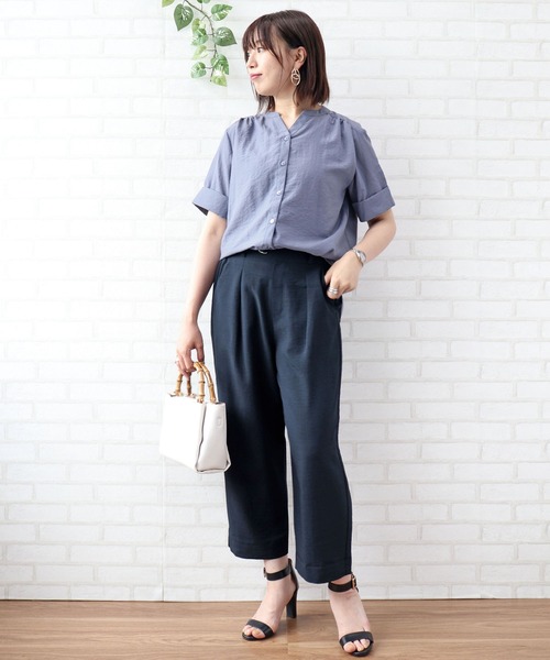 BELLUNA PLUS(ベルーナ)の「麻調合繊ビンテージ素材ワイドパンツ 股下55cm(その他パンツ・レディース・カーキ/テラコッタ/ネイビー/サンドベージュ・SMALL/MEDIUM/LARGE/X-LARGE)」の8枚目の写真