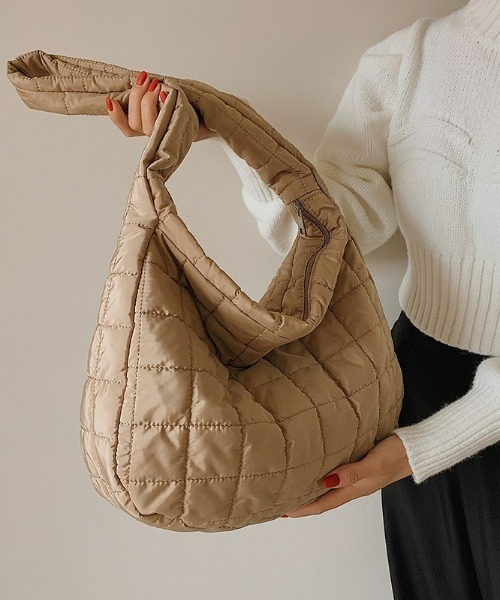 LAC-VERT(ラック・ヴェール)の「超軽量キルティングナイロンショルダーバッグ(ショルダーバッグ・レディース・ホワイト/ブラック/ベージュ/グリーン・FREE)」の22枚目の写真