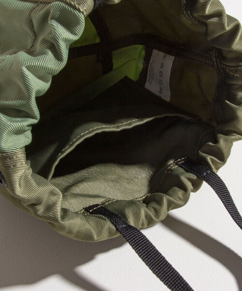 UNIVERSAL OVERALL(ユニバーサルオーバーオール)の「【UNIVERSAL OVERALL/ユニバーサルオーバーオール】ミリタリーツイル巾着バッグ(ショルダーバッグ・メンズ・ブラウン/オリーブ・FREE)」の8枚目の写真