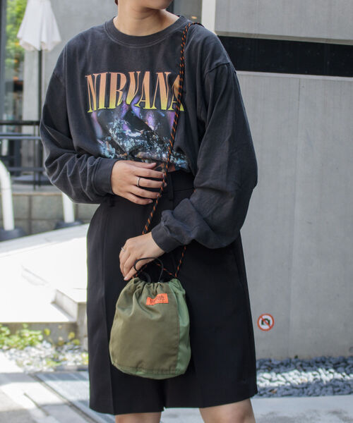 UNIVERSAL OVERALL(ユニバーサルオーバーオール)の「【UNIVERSAL OVERALL/ユニバーサルオーバーオール】ミリタリーツイル巾着バッグ(ショルダーバッグ・メンズ・ブラウン/オリーブ・FREE)」の11枚目の写真