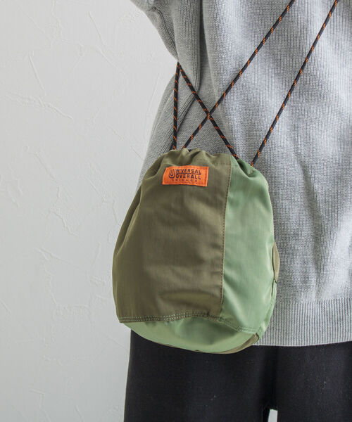 UNIVERSAL OVERALL(ユニバーサルオーバーオール)の「【UNIVERSAL OVERALL/ユニバーサルオーバーオール】ミリタリーツイル巾着バッグ(ショルダーバッグ・メンズ・ブラウン/オリーブ・FREE)」の18枚目の写真