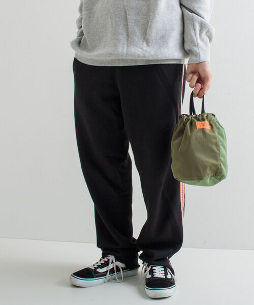 UNIVERSAL OVERALL(ユニバーサルオーバーオール)の「【UNIVERSAL OVERALL/ユニバーサルオーバーオール】ミリタリーツイル巾着バッグ(ショルダーバッグ・メンズ・ブラウン/オリーブ・FREE)」の22枚目の写真