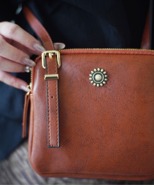 Port（ポート）の「ヴィンテージライク マルチ スクエアショルダー バッグ（ショルダーバッグ・レディース・ブラック/ライトブラウン・FREE）」の10枚目の写真