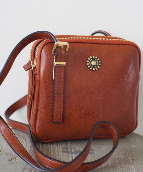 Port（ポート）の「ヴィンテージライク マルチ スクエアショルダー バッグ（ショルダーバッグ・レディース・ブラック/ライトブラウン・FREE）」の17枚目の写真