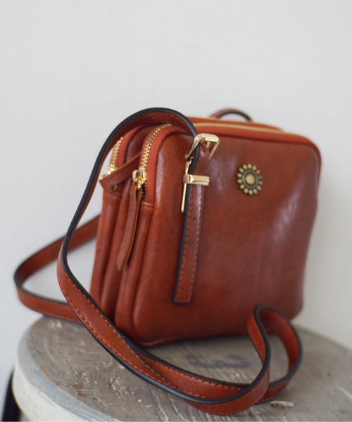 Port（ポート）の「ヴィンテージライク マルチ スクエアショルダー バッグ（ショルダーバッグ・レディース・ブラック/ライトブラウン・FREE）」の16枚目の写真