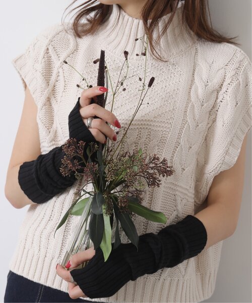 RAY CASSIN(レイカズン)の「アームウォーマー(アームカバー・レディース・ブラック/ライトグレー/キナリ/オレンジ・FREE)」の6枚目の写真