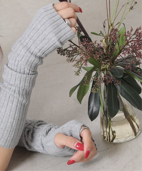 RAY CASSIN(レイカズン)の「アームウォーマー(アームカバー・レディース・ブラック/ライトグレー/キナリ/オレンジ・FREE)」の7枚目の写真