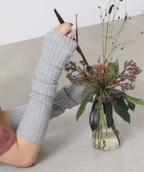 RAY CASSIN(レイカズン)の「アームウォーマー(アームカバー・レディース・ブラック/ライトグレー/キナリ/オレンジ・FREE)」の8枚目の写真