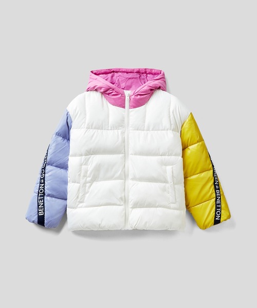 BENETTON (UNITED COLORS OF BENETTON)(ベネトンユナイテッドカラーズオブベネトン)の「【GREEN B】キッズフード付きスリーブデザイン中綿ジャケットG(その他アウター・キッズ・ピンク/ホワイト系その他/パープル・SMALL/MEDIUM/LARGE/X-LARGE/XX-LARGE)」の2枚目の写真