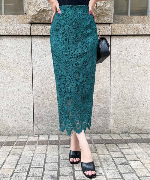 Julia Boutique(ジュリアブティック)の「刺繍レースタイトスカート/22531(スカート・レディース・ブラック/グリーン/プラム・ONE)」の2枚目の写真