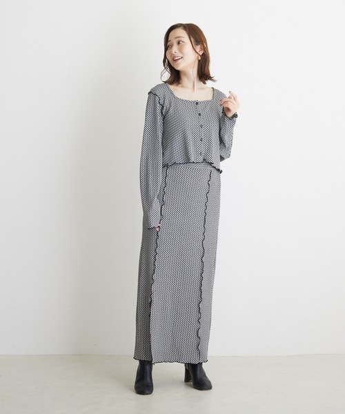 PAPAVER（パパヴェル）の「【papaver】フクレチェックメロー配色スリットスカート（スカート・レディース・ブラック/オレンジ/マスタード・MEDIUM）」の4枚目の写真