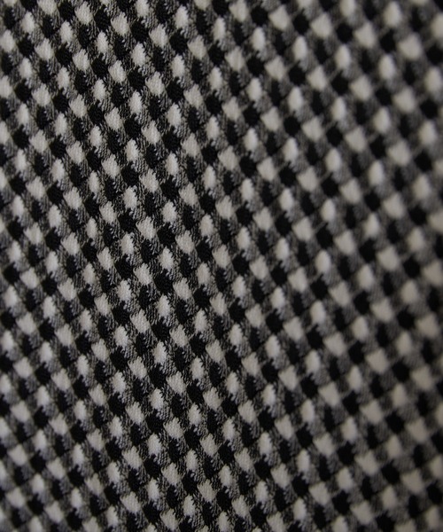 PAPAVER（パパヴェル）の「【papaver】フクレチェックメロー配色スリットスカート（スカート・レディース・ブラック/オレンジ/マスタード・MEDIUM）」の7枚目の写真