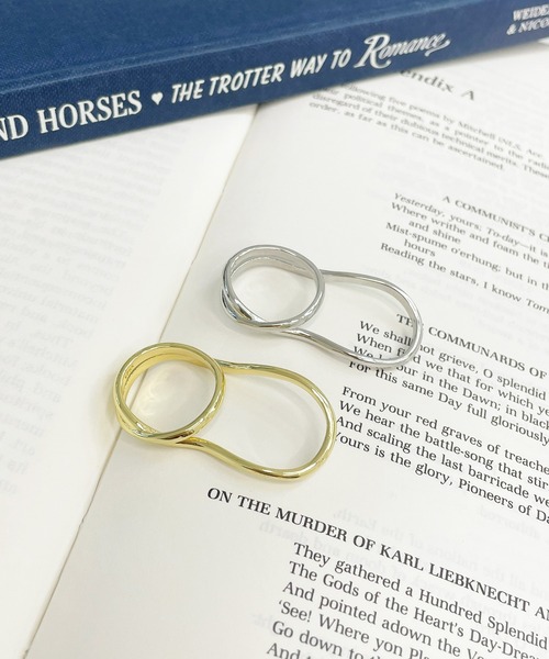 kutir（クティール）の「ダブルフィンガーリング（リング・レディース・ゴールド/シルバー・FREE）」の3枚目の写真