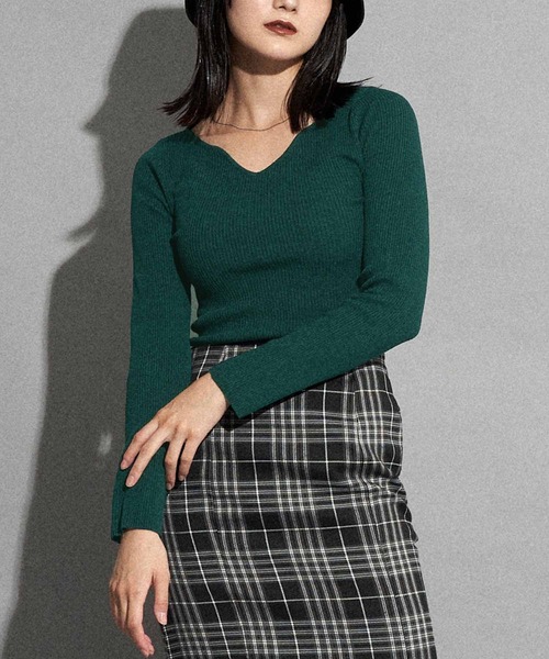 ANAP（アナップ）の「リブキーネックニットトップスカットソー（ニット/セーター・レディース・オフホワイト/ブラック/ライトベージュ/モスグリーン/グレー/グレイッシュベージュ/アイボリー・FREE）」の7枚目の写真