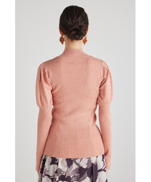 rienda(リエンダ)の「パフスリーブラメニットトップス(ニット/セーター・レディース・ブラック/ベージュ/ブラウン/ピンク・FREE)」の6枚目の写真