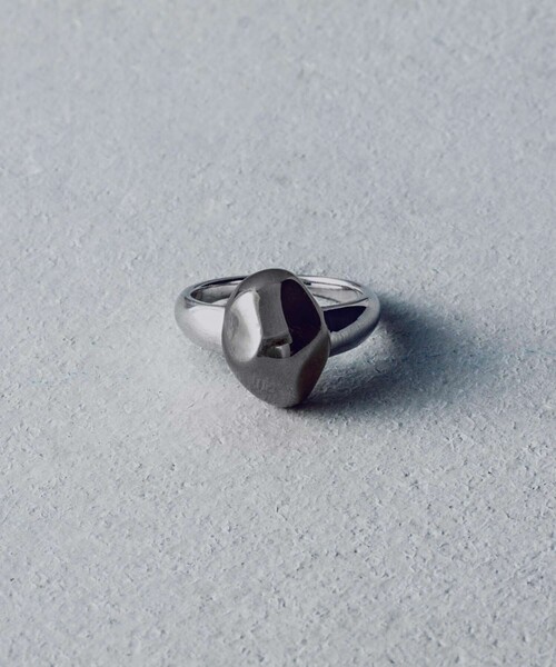 and cloud（アンドクラウド）の「○Catnap Ring（リング・レディース・シルバー/ブラック系その他/ゴールド系その他・11号/13号/17号/15号）」の2枚目の写真