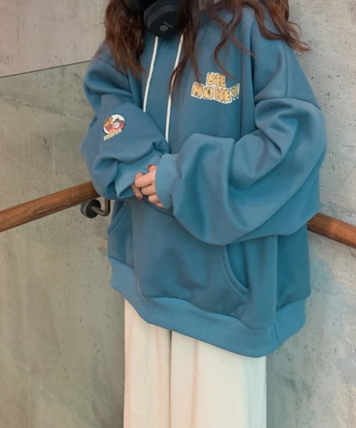 meJane（ミージェーン）の「HONEY BREADバックロゴフード配色プルパーカー（パーカー・レディース・チャコールグレー/ブルーグリーン/チェリーピンク・FREE）」の7枚目の写真