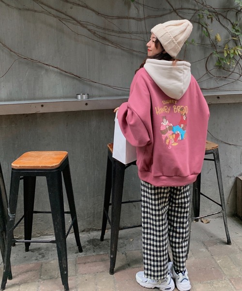 meJane（ミージェーン）の「HONEY BREADバックロゴフード配色プルパーカー（パーカー・レディース・チャコールグレー/ブルーグリーン/チェリーピンク・FREE）」の15枚目の写真