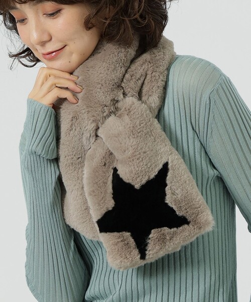 CAST:（キャストコロン）の「スターファーマフラー（マフラー・レディース・ブルー系その他2/ブラウン系その他3/ピンク系その他2/グレー系その他2/ベージュ・FREE）」の9枚目の写真