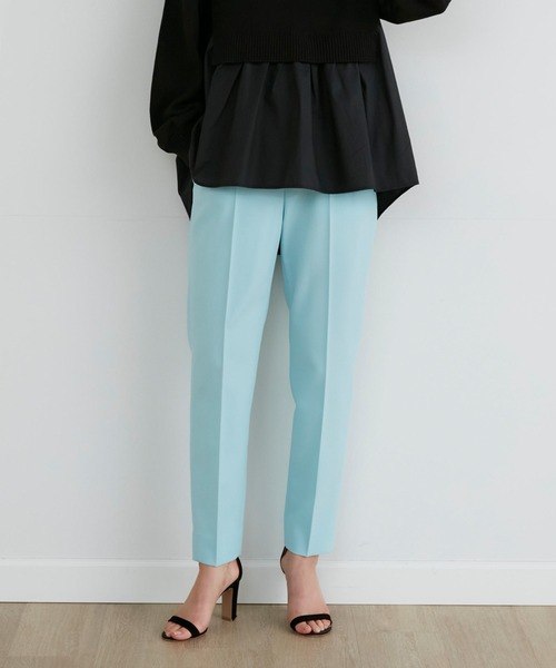 INED（イネド）の「美脚パンツ（その他パンツ・レディース・ネイビー/イエロー/ライトグリーン/オフホワイト/ブラック/サックスブルー/ピンク/グリーン/ブラウン/ブルー/グレイッシュブルー/チャコールグレー/キャメル/レッド/モスグリーン・5号/7号/9号/11号）」の18枚目の写真