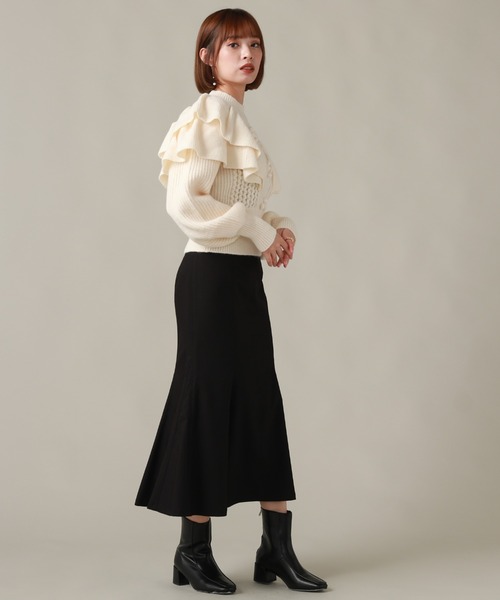 Cheek(チーク)の「ケーブルフリルニット(ニット/セーター・レディース・オフホワイト/グレー/モカ・MEDIUM)」の6枚目の写真