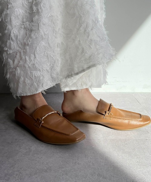 CAPRICIEUX LE'MAGE（カプリシューレマージュ）の「2WAYビットローファー（ローファー・レディース・ブラック/ベージュ・23.5/24.5）」の10枚目の写真