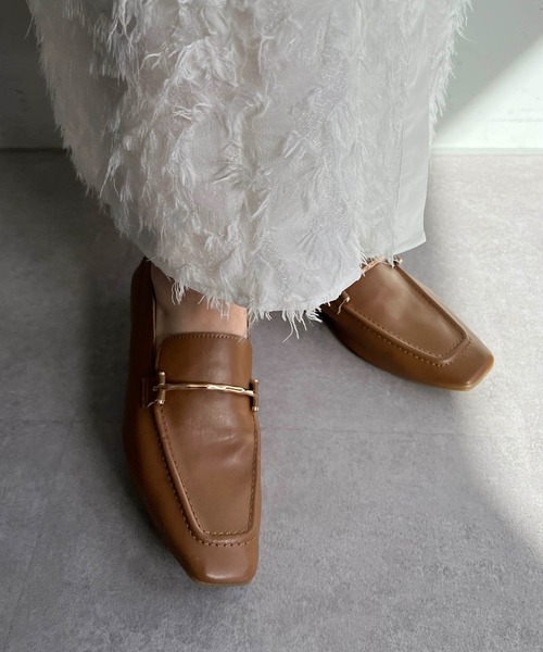 CAPRICIEUX LE'MAGE（カプリシューレマージュ）の「2WAYビットローファー（ローファー・レディース・ブラック/ベージュ・23.5/24.5）」の8枚目の写真