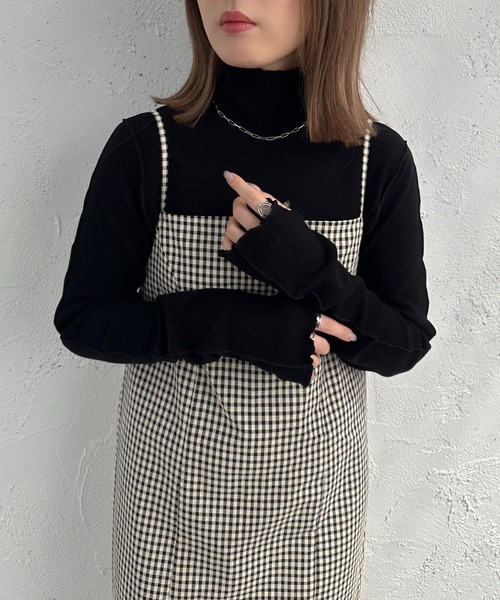 apres jour mignon(アプレジュールミニョン)の「起毛リブメロートップス【ZOZOTOWN限定アイテム】(Tシャツ/カットソー・レディース・ブラック/グレイッシュベージュ/グリーン/ブルー/オレンジ/アイボリー・フリー/X-LARGE)」の3枚目の写真