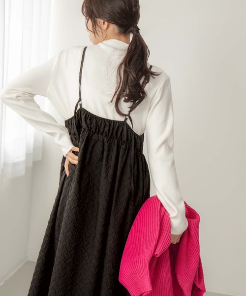 fifth(フィフス)の「【スタイリストレコメンド】ふくれジャガードキャミワンピース(ワンピース・レディース・ブラック/ライトブラウン・S/M)」の10枚目の写真