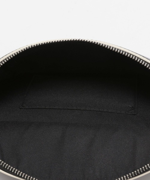 PAGEBOY（ページボーイ）の「モードワンショルBAG（ボディバッグ/ウエストポーチ・レディース・ブラック/オフホワイト・FREE）」の21枚目の写真