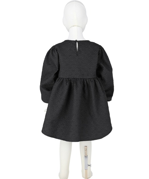 coca(coca)(コカ)の「キッズ 親子お揃い上品エンボスブラウス(シャツ/ブラウス・キッズ・ライトベージュ/ブラック・100/110/120/130/140)」の14枚目の写真