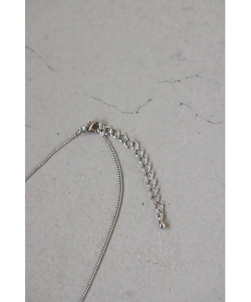 STYLEMIXER（スタイルミキサー）の「ビーンズミニマルネックレス（ネックレス・レディース・シルバー/ゴールド・FREE）」の5枚目の写真