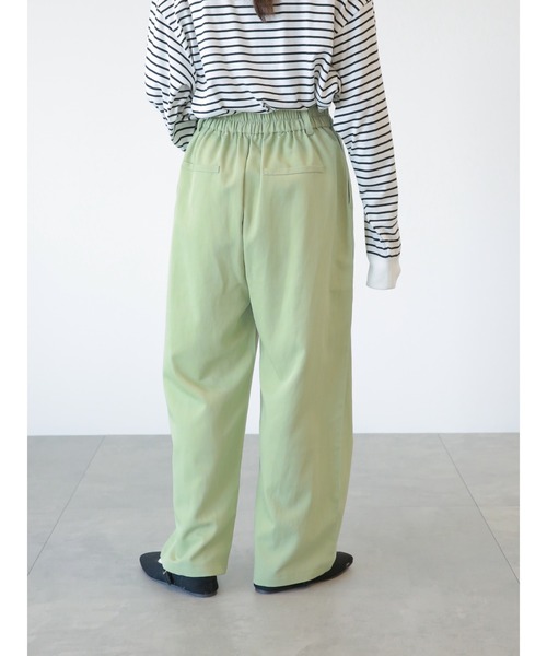 ehka sopo（エヘカソポ）の「タックワイドパンツ（その他パンツ・レディース・ベージュ/グレー/グリーン・ﾌﾘ-）」の18枚目の写真