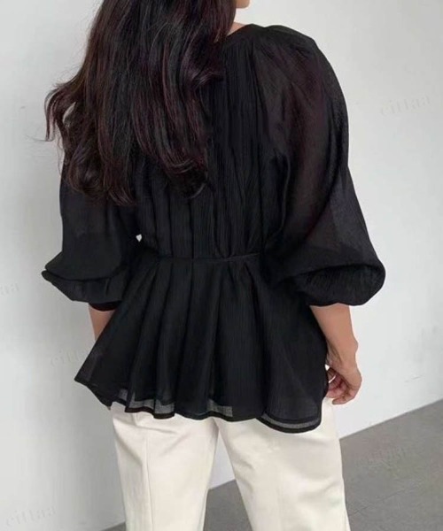 Dalfwin（ダールフィン）の「前後2WAYギャザー プリーツ シアーブラウス（シャツ/ブラウス・レディース・ブラック/アイボリー・FREE）」の8枚目の写真