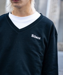 gibous（ギボス）の「gibous/ギボス/LHP別注Vネックロゴ