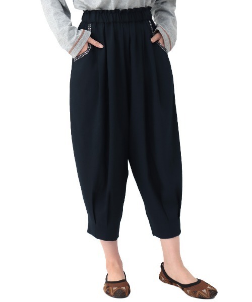 チチカカ（チチカカ）の「エッグタックパンツ（その他パンツ・レディース・ネイビー/オレンジ/ライトベージュ/ブルー/ブラック/カーキ・MEDIUM/LARGE）」の21枚目の写真