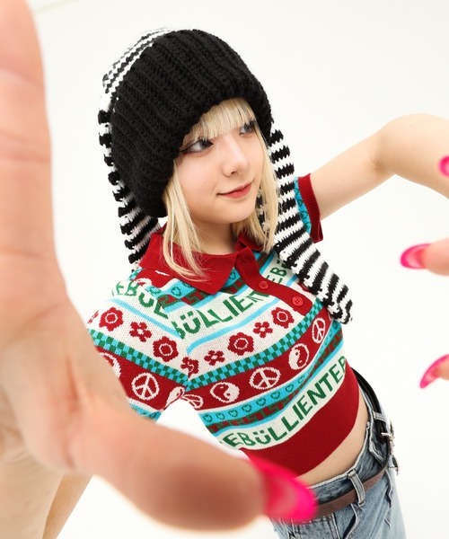 SPINNS(スピンズ)の「MIXモチーフ ショート丈 半袖ジャガードポロニット(ポロシャツ・レディース・ブラック/ホワイト×レッド/アイボリー/ブラック×ブルー・ONESIZE)」の18枚目の写真