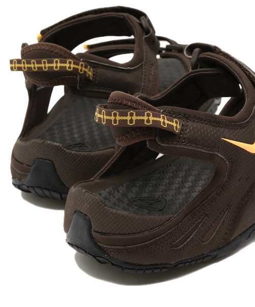 NIKE（ナイキ）の「NIKE SANTIAM 4（サンダル・メンズ・ブラック/ブラウン・26.0cm/27.0cm/28.0cm）」の10枚目の写真
