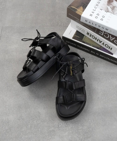 Fabby fabby(ファビィーファビィー)の「レースアップコンフォートサンダル(サンダル・レディース・ブラック/オフホワイト/ブラウン・SMALL/MEDIUM/LARGE)」の15枚目の写真