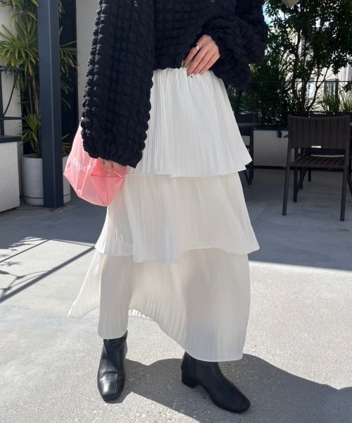 nemne store（ネンネストア）の「《Delfy》【低身長用サイズあり】カンカンフリルティアードスカート（スカート・レディース・ブラック/アイボリー/ベージュ系・SMALL/MEDIUM）」の4枚目の写真