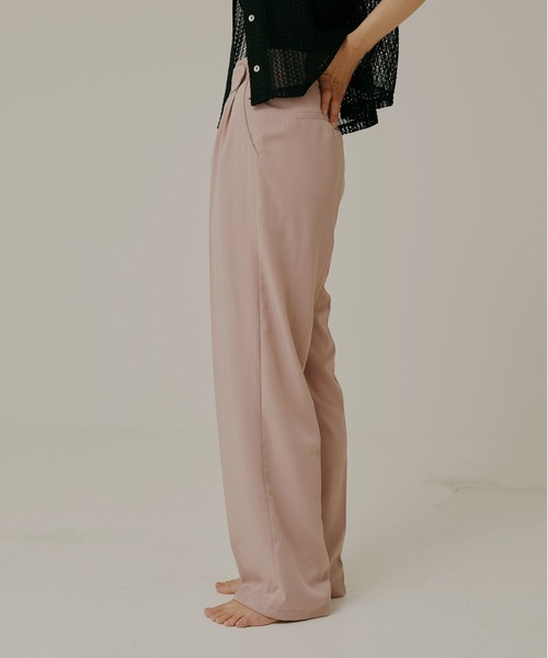 Alia(アリア)の「High waist asymmetry pants(その他パンツ・レディース・イエロー/ブラック・M/S/S-Short)」の6枚目の写真