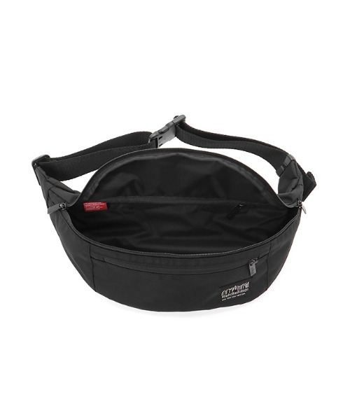 Manhattan Portage BLACK LABEL(マンハッタンポーテージ ブラックレーベル)の「ELRIDGE WAIST BAG CORDURA 305P(ボディバッグ/ウエストポーチ・メンズ・ブラック/ベージュ・SMALL)」の3枚目の写真