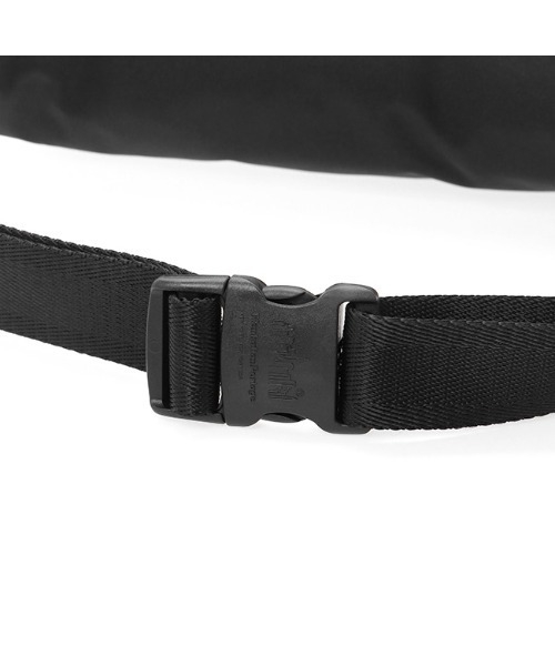 Manhattan Portage BLACK LABEL(マンハッタンポーテージ ブラックレーベル)の「ELRIDGE WAIST BAG CORDURA 305P(ボディバッグ/ウエストポーチ・メンズ・ブラック/ベージュ・SMALL)」の9枚目の写真